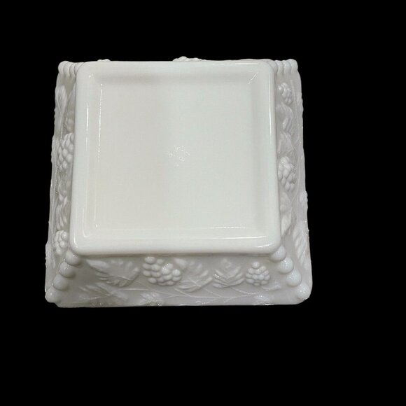 Westmoreland Ashtray Vintage Milk Glass Square Cigarette 4" Bar Ware Cigars - Picture 5 of 6